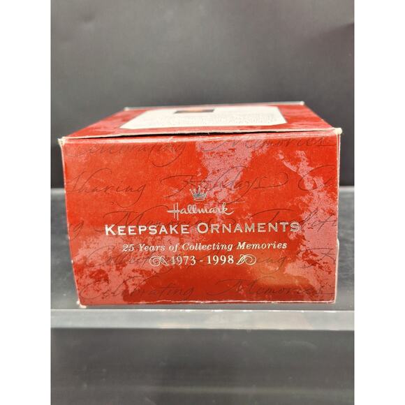 Hallmark Keepsake Ornament | Wizard of Oz Munchkinland Mayor & Coroner 1997 NIB - Picture 14 of 15